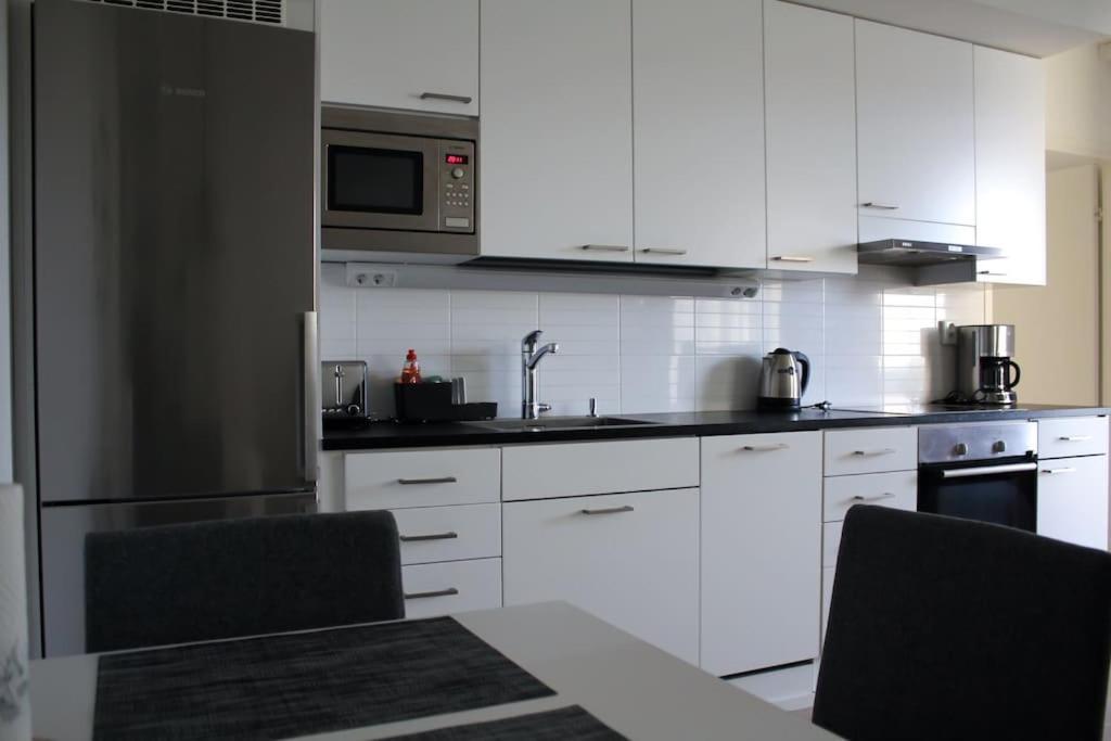 Modern Apartment With Sauna, Near Transit Hub/Dixi ヴァンター エクステリア 写真