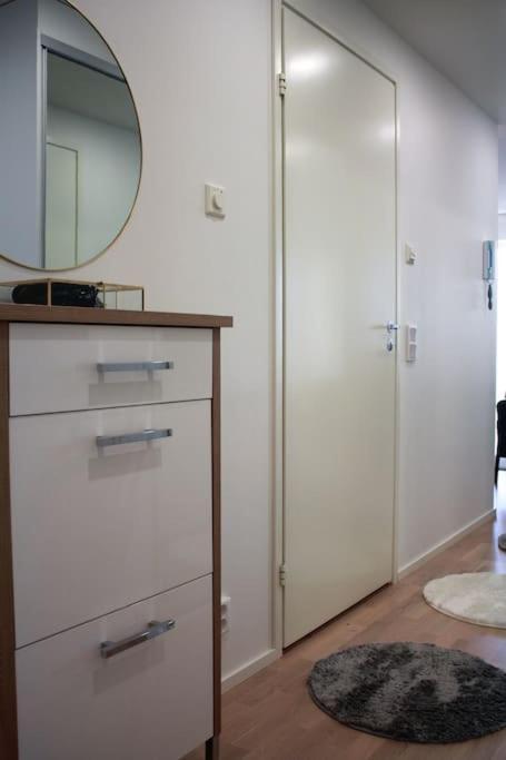 Modern Apartment With Sauna, Near Transit Hub/Dixi ヴァンター エクステリア 写真