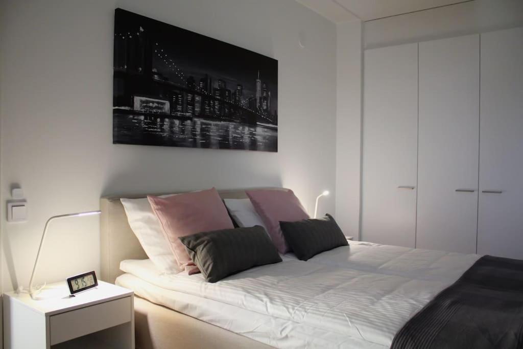 Modern Apartment With Sauna, Near Transit Hub/Dixi ヴァンター エクステリア 写真